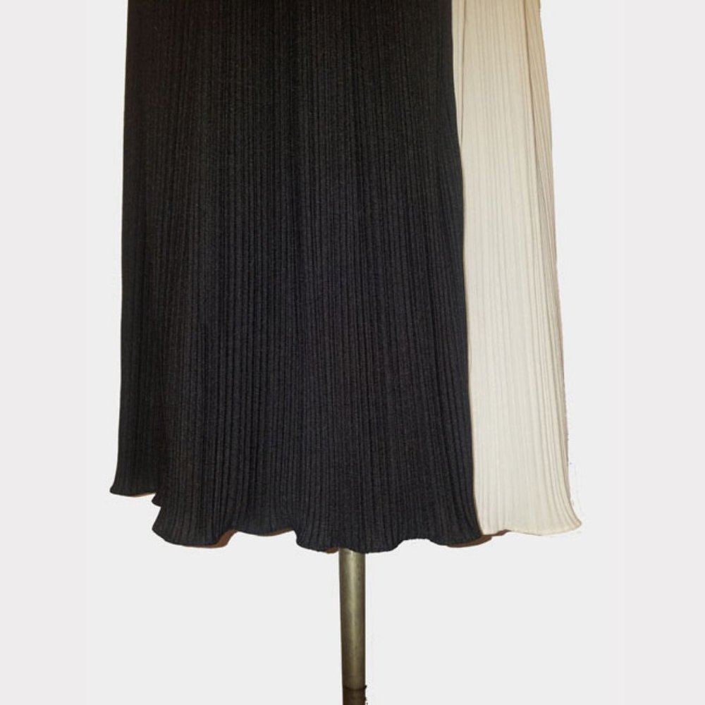 Vtg 70s Black & White Plisse Pleat Dress 16 ½ - Picture 5 of 8